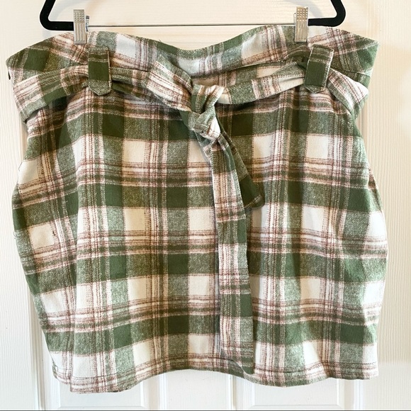 NEW Paperbag Waist Plaid Fuzzy Knit Belted Skirt - Picture 6 of 15